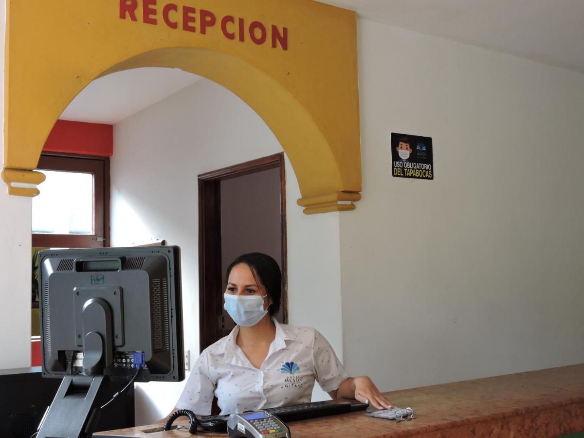 Hotel Y Restaurante Meson Del Gitano Caucasia Exteriör bild