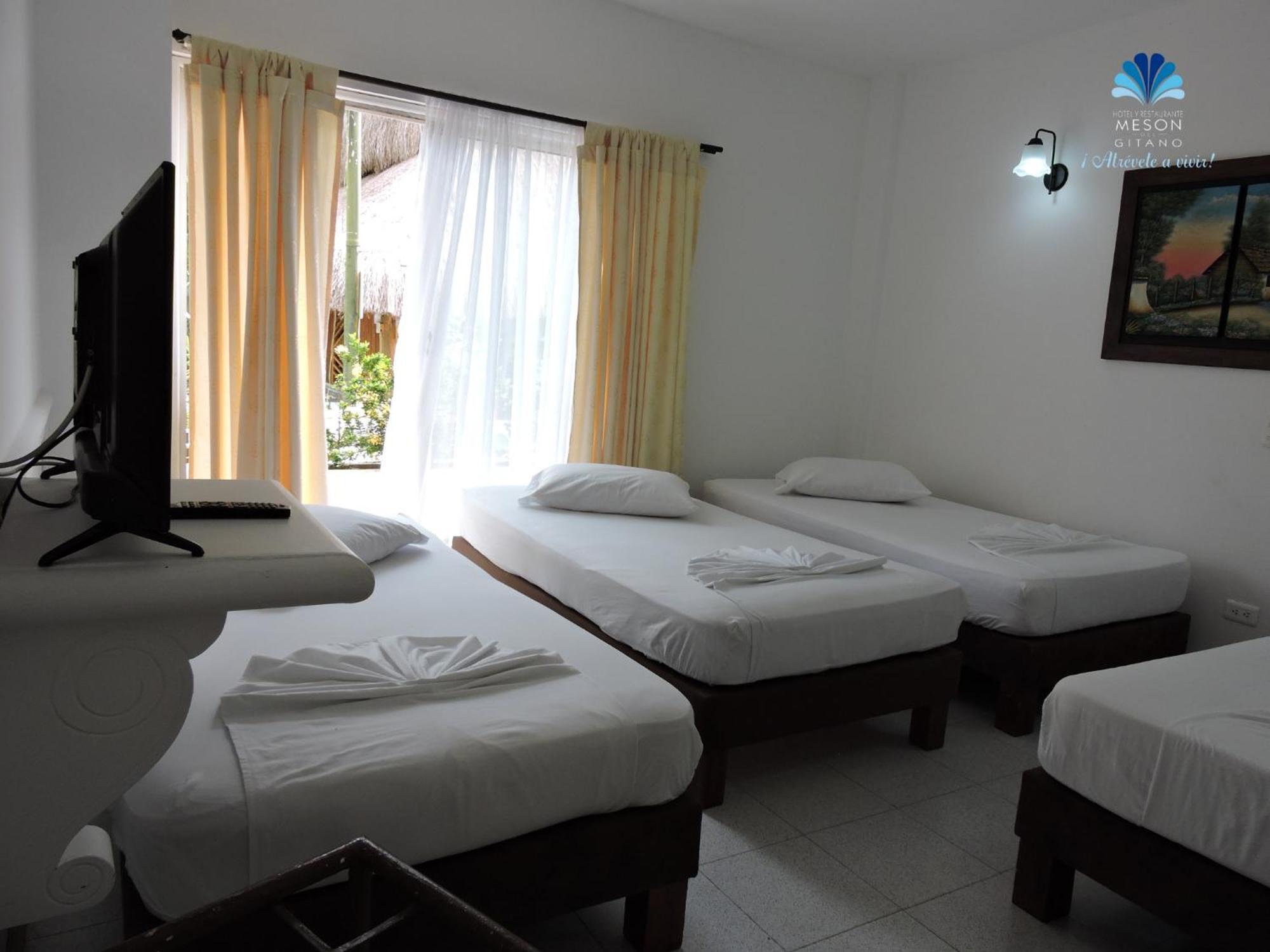 Hotel Y Restaurante Meson Del Gitano Caucasia Rum bild